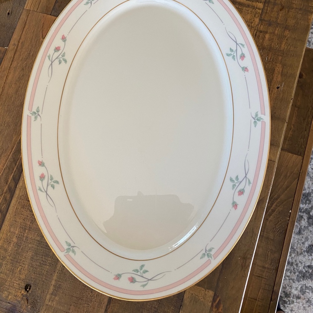 Rose Manor Pink by LENOX